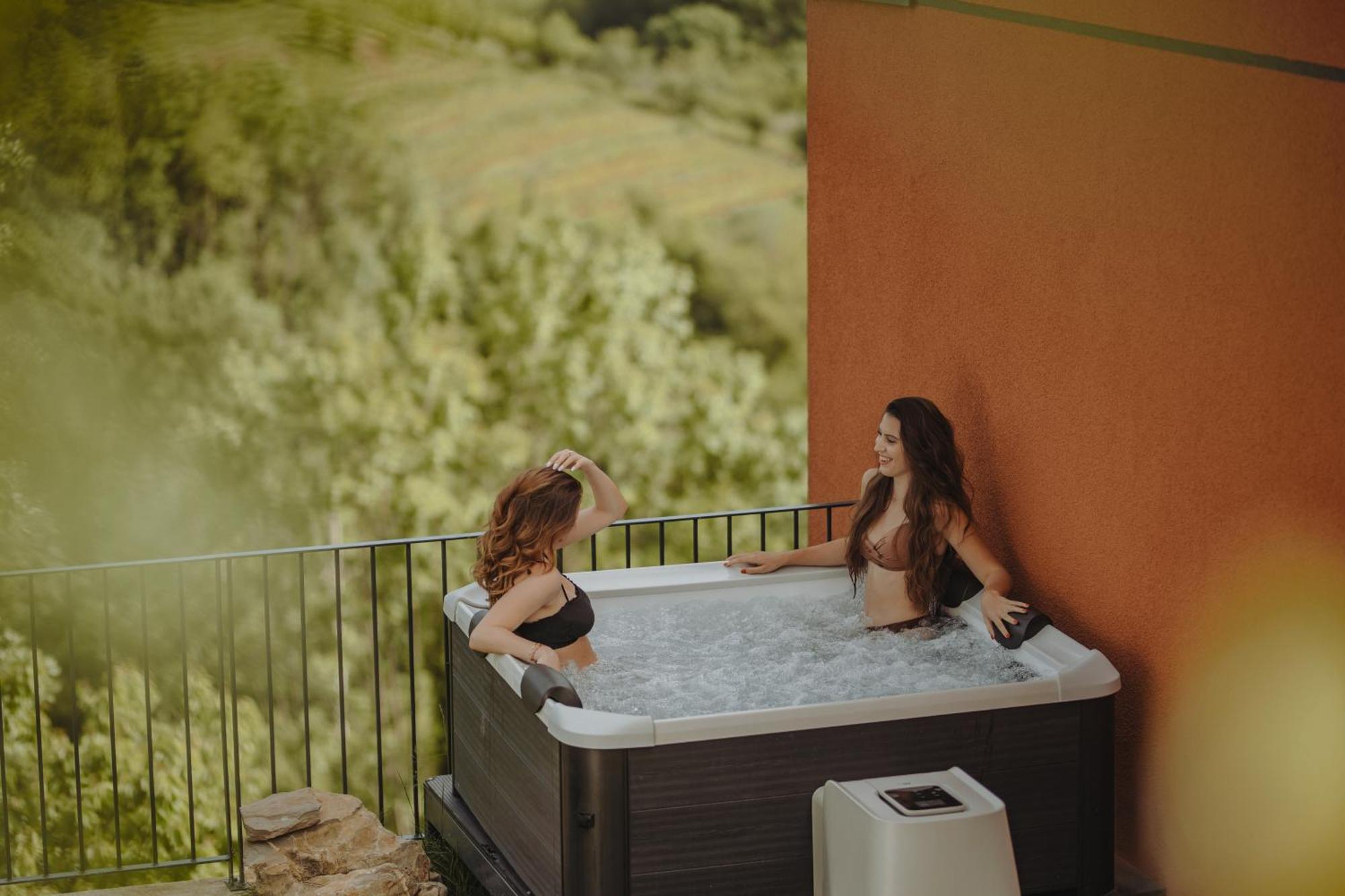 Glamping Senesalina Villa Kojsko Luaran gambar
